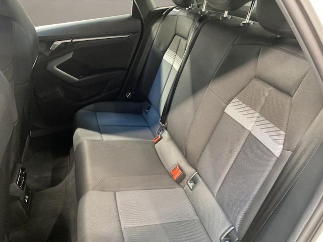 Audi A3 30 TFSI S-Tronic Sportback