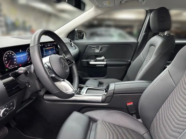 Mercedes-Benz GLA 180 Progressive