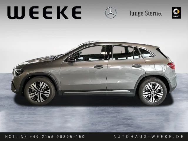 Mercedes-Benz GLA 180 Progressive