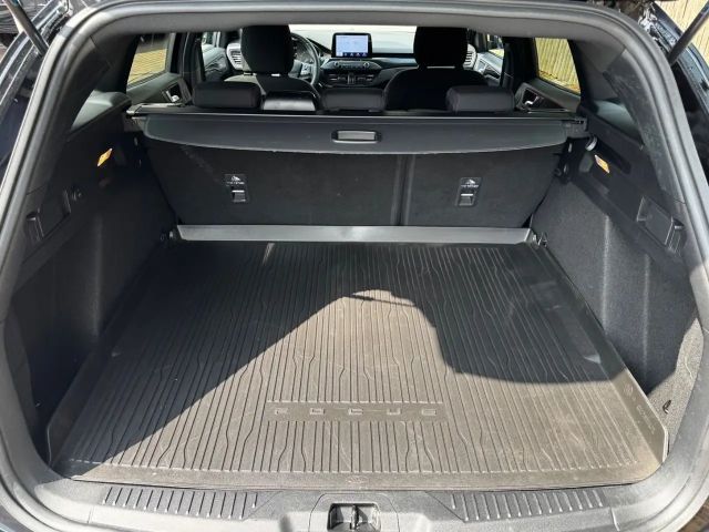 Ford Focus ST Line Wagon