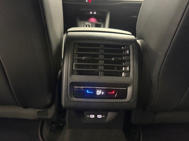 Volkswagen Golf 1.5 eTSI Golf VIII Variant