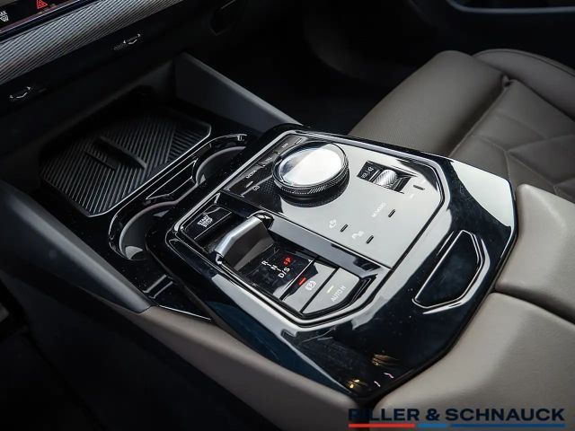 BMW 550 M-Sport Sedan xDrive