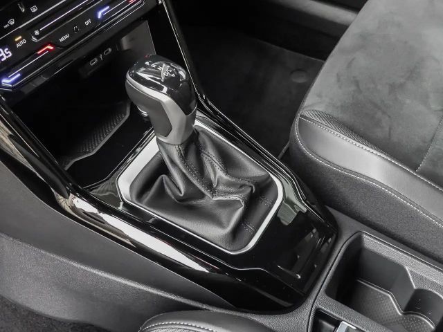 Volkswagen T-Roc 1.5 TSI DSG R-Line