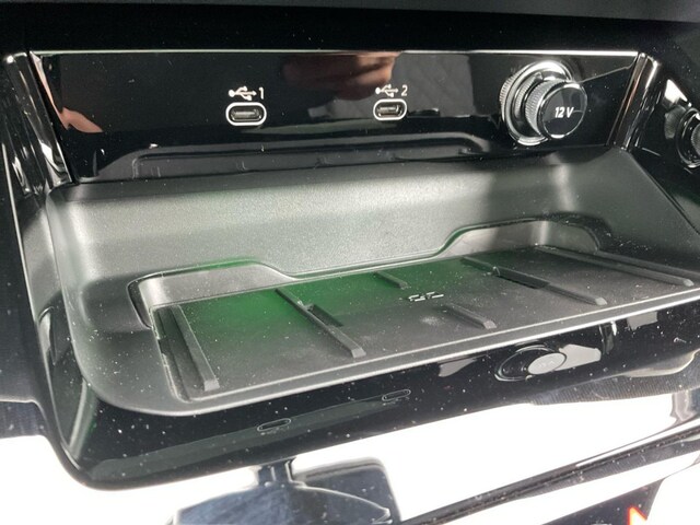 Audi A6 e-tron Quattro