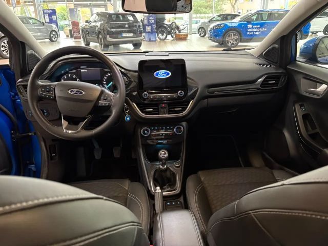 Ford Puma EcoBoost Titanium