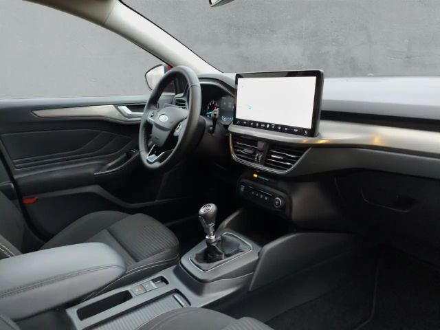 Ford Focus Titanium Wagon