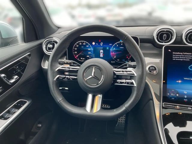 Mercedes-Benz GLC 200 4MATIC AMG Line