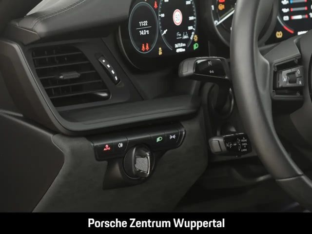 Porsche 992 Cabrio Carrera GTS