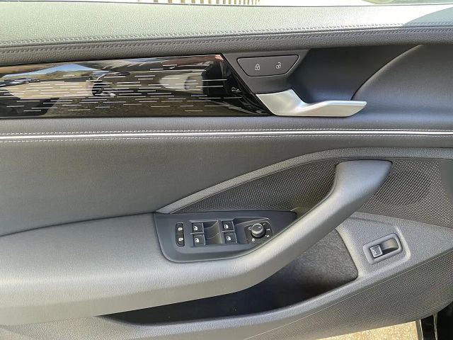 Volkswagen Passat ACT Business DSG Variant