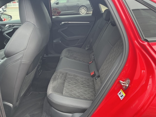 Audi S3 Quattro S-Tronic Sedan