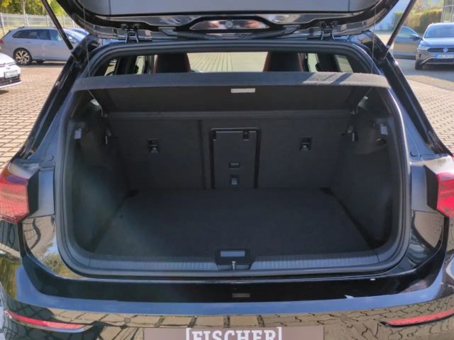 Volkswagen Golf 2.0 TSI DSG Golf VIII