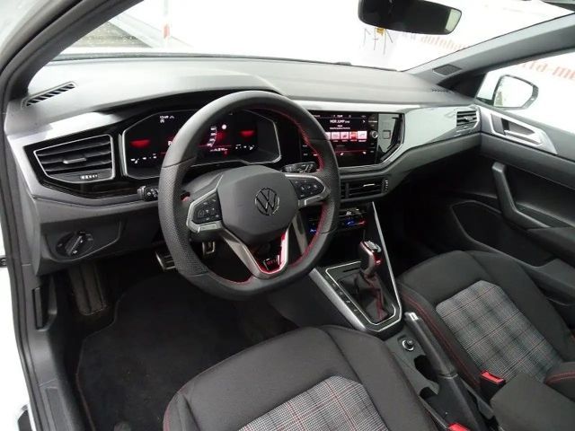 Volkswagen Polo 2.0 TSI DSG GTI IQ.Drive