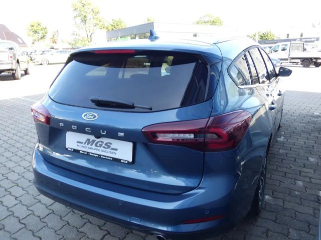 Ford Focus Titanium Wagon