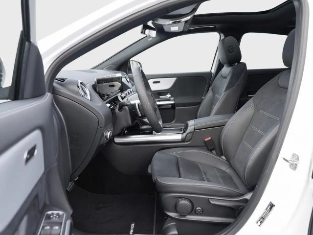 Mercedes-Benz GLA 200 AMG Line