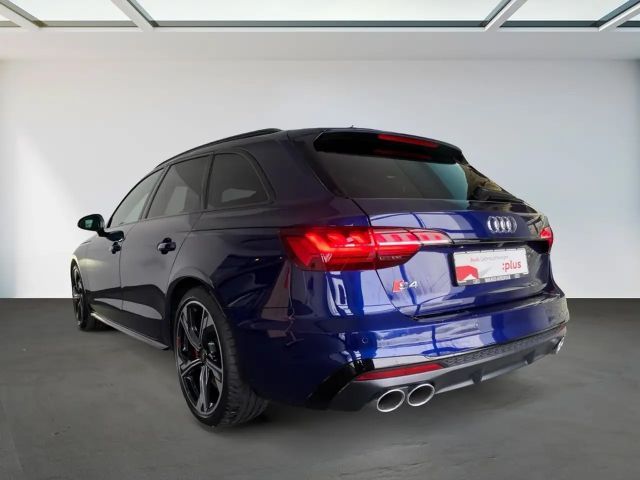 Audi S4 Avant Quattro