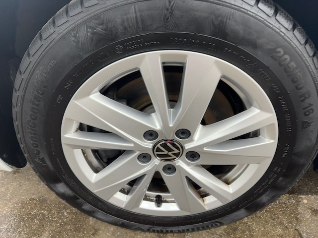 Volkswagen Touran 1.5 TSI Comfortline