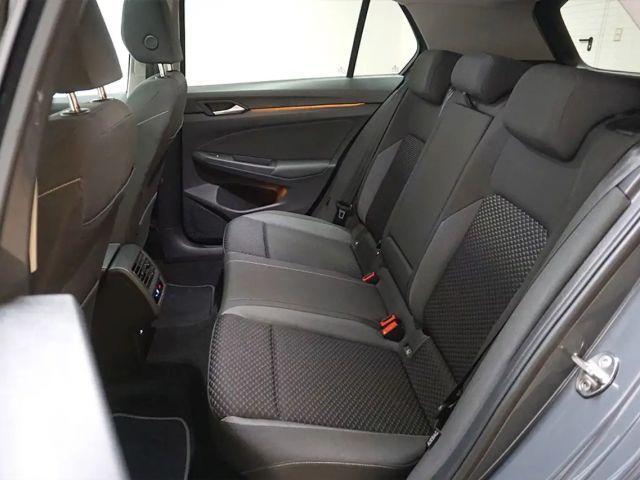 Volkswagen Golf 2.0 TDI DSG