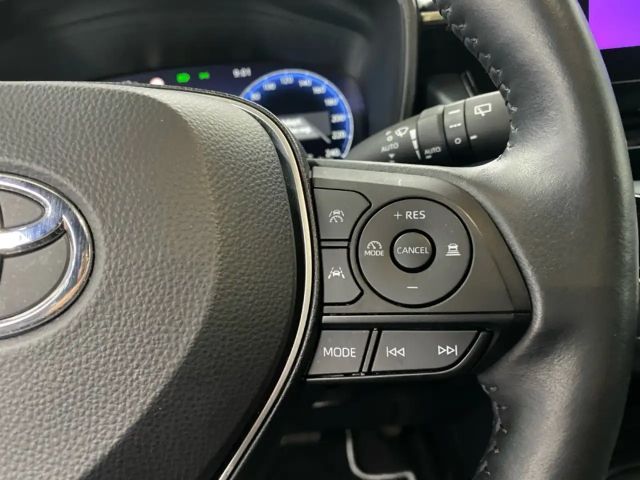 Toyota Corolla Hybride Team D