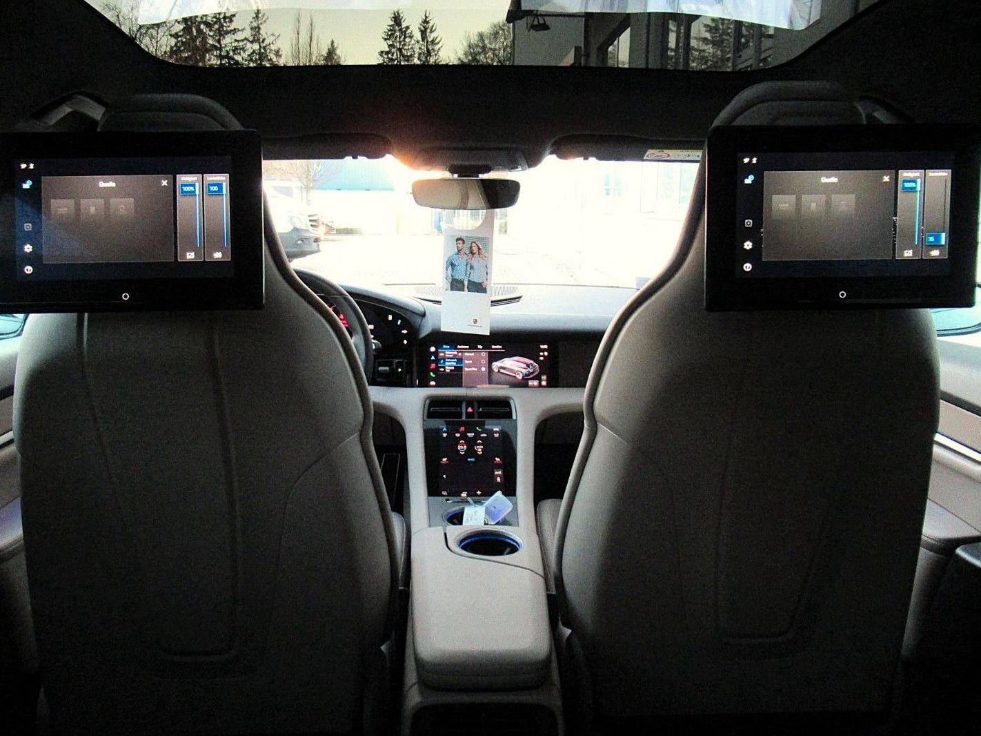 Porsche Taycan Sport Turismo