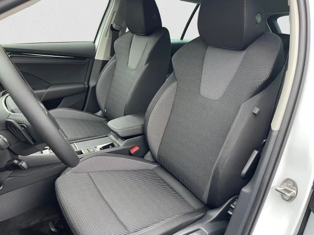 Skoda Octavia Combi Selection