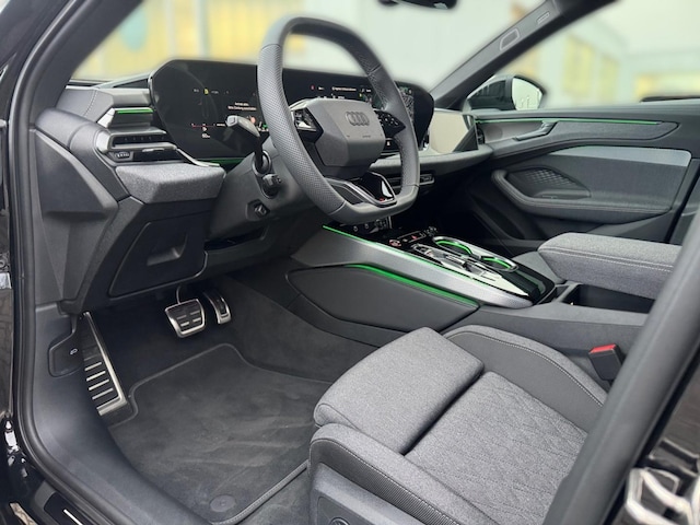 Audi A6 Avant Quattro S-Tronic