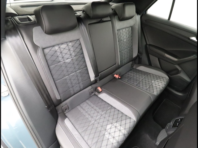 Volkswagen T-Roc 1.5 TSI DSG R-Line