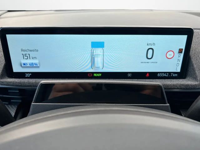 Ford Mustang Mach-E 75 kWh AWD