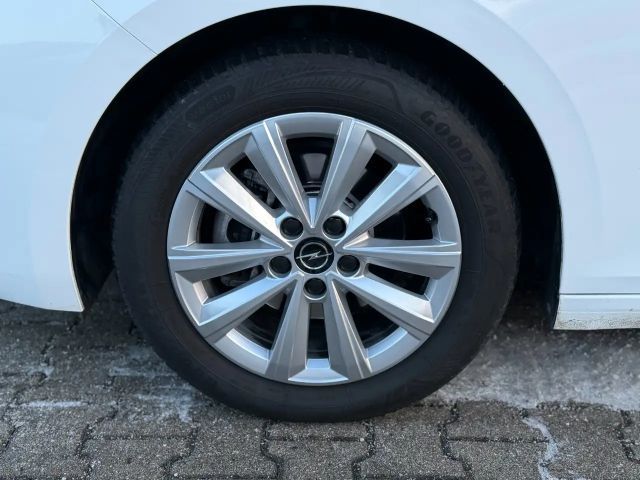 Opel Astra 1.2 Turbo Edition Turbo