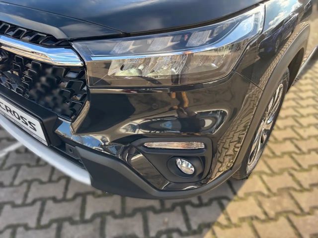 Suzuki S-Cross AllGrip Hybrid