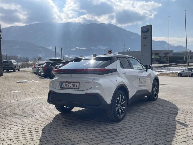 Toyota C-HR Active Hybride Plug-in