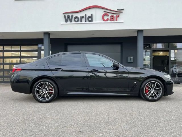 BMW 530 530d M-Sport Sedan xDrive