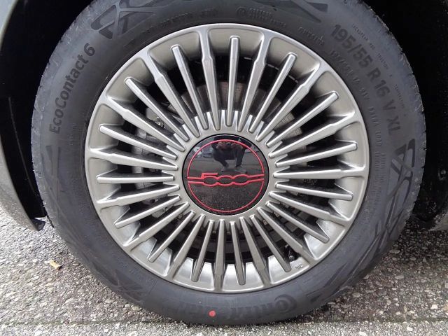 Fiat 500e 42 kWh RED