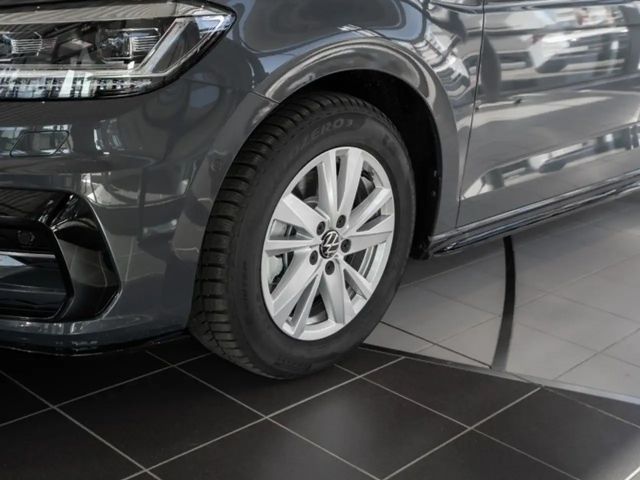 Volkswagen Touran 1.5 TSI DSG