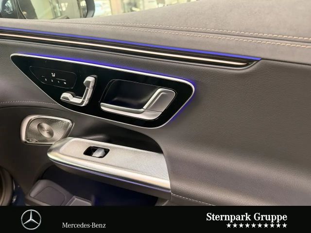 Mercedes-Benz EQE 350 Electric Art Sedan