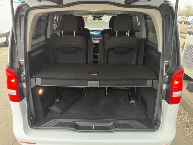 Mercedes-Benz V 220 Limousine Lang V 220 d