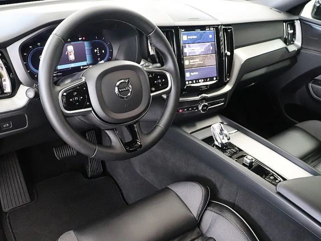 Volvo XC60 AWD Dark Geartronic Plus