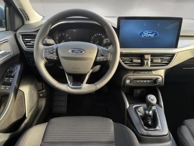 Ford Focus Titanium Wagon