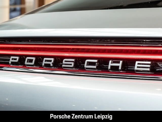 Porsche Panamera 4 E-Hybrid