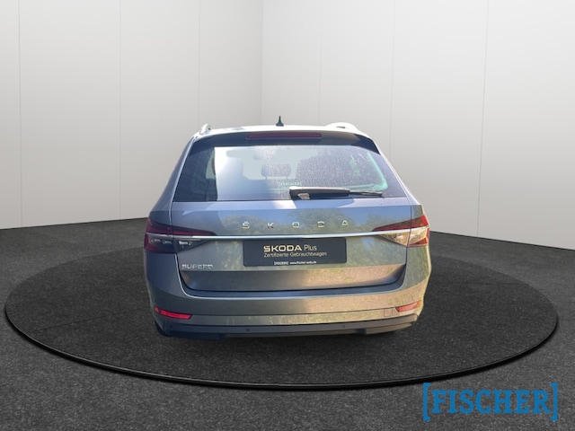 Skoda Superb 2.0 TDI Combi Style Style