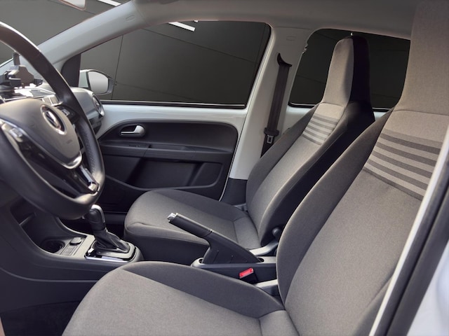 Volkswagen e-up! Move Move up!