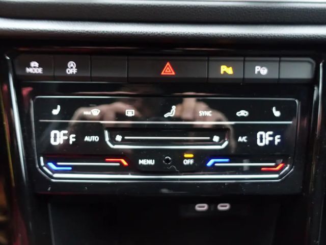 Volkswagen T-Roc 1.5 TSI DSG R-Line