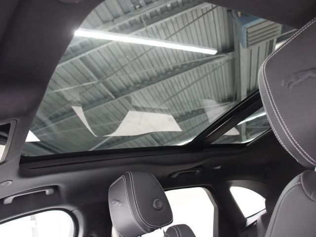 Jaguar F-Pace AWD D300 R-Dynamic