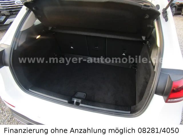 Mercedes-Benz B 180 B 180 d Progressive Sedan