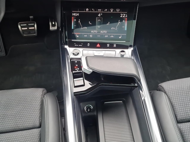 Audi Q8 e-tron 55 Quattro S-Line Sportback