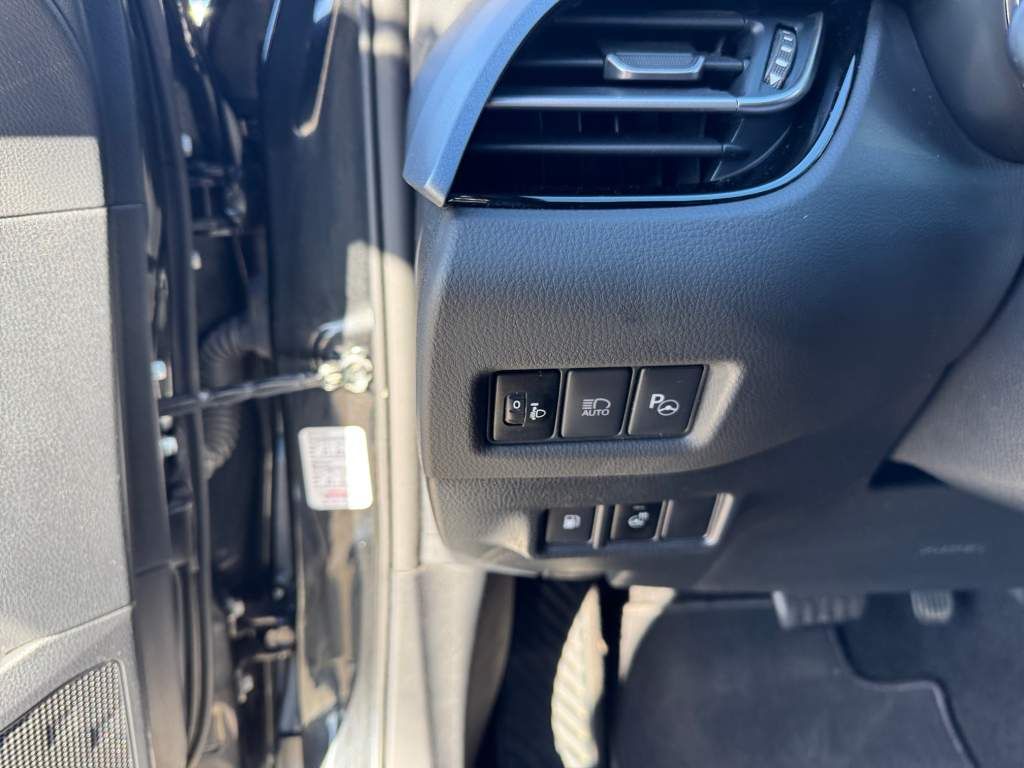 Toyota C-HR 5-deurs Plus