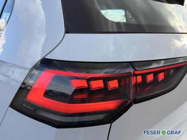 Volkswagen Golf 1.5 eTSI DSG Golf VIII Style