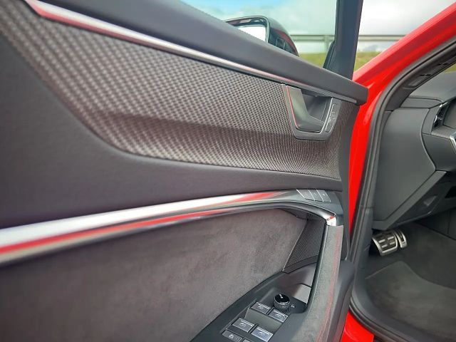 Audi RS6 Avant Performance