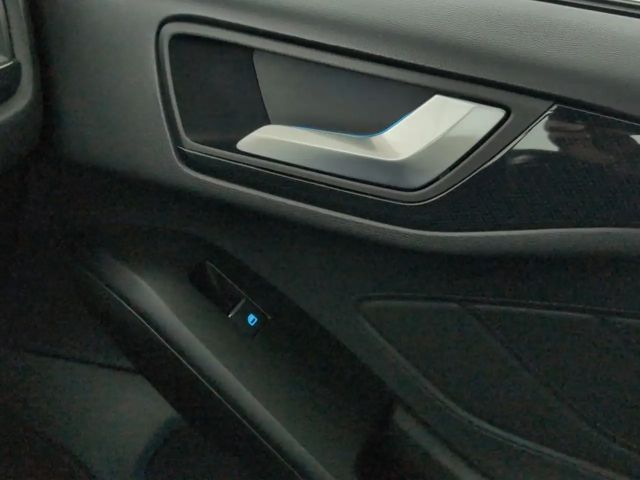 Ford Focus ST Line Wagon