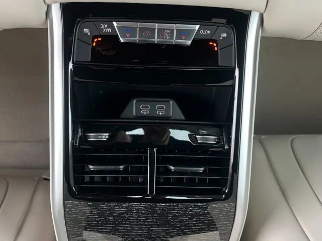 BMW 840 840i Sedan xDrive