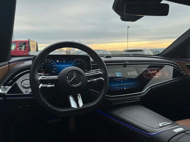 Mercedes-Benz E 220 AMG Line E 220 d Estate